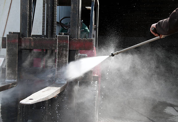 Best Sidewalk Pressure Washing  in Colfax, LA